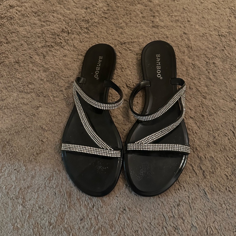 Bamboo rhinestone sandal